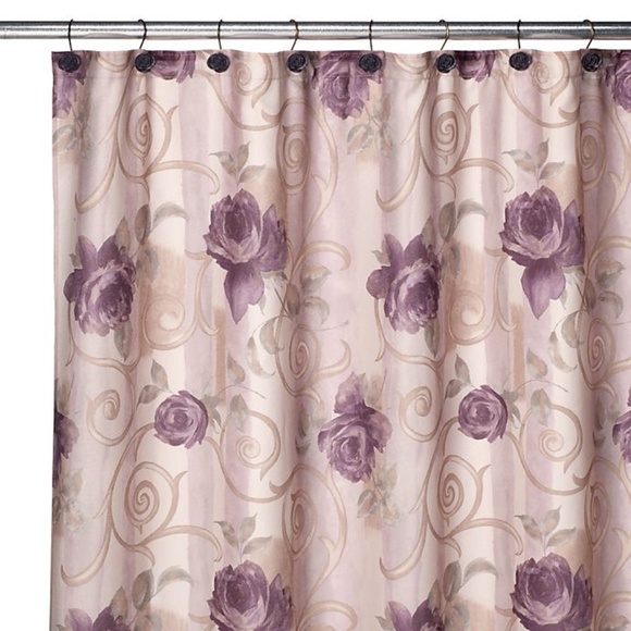 Croscill shower curtain deals